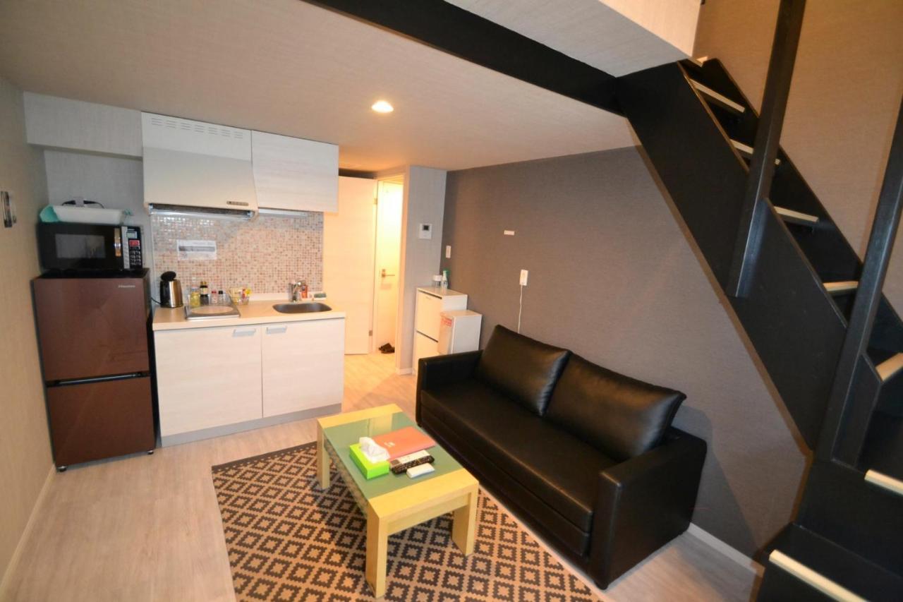 Aparthotel Palais Royal With Parking ซัปโปโร ภายนอก รูปภาพ